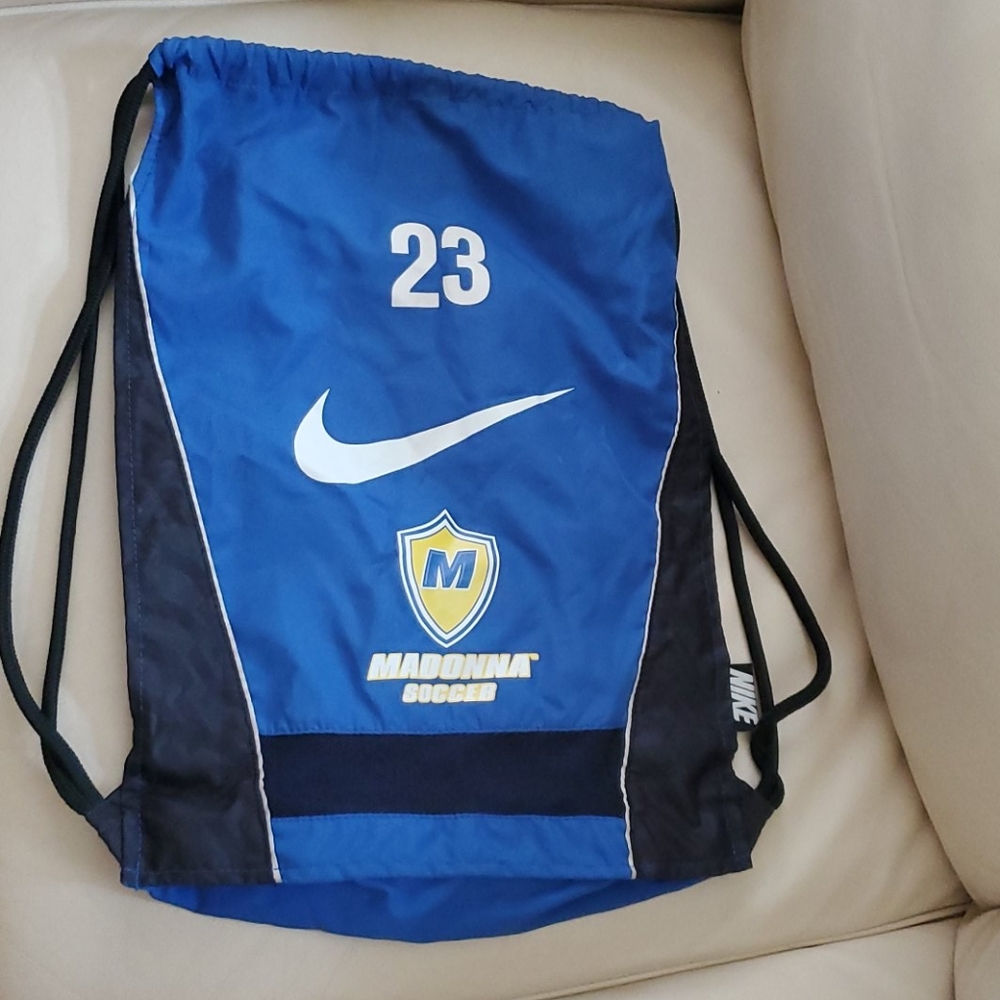 Madonna Soccer Nike backpack - Picture 1 of 5